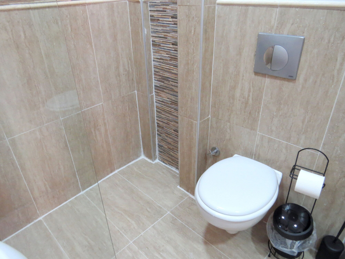 Bathroom 5, Istanberry - Luna Apartments, Beyoğlu