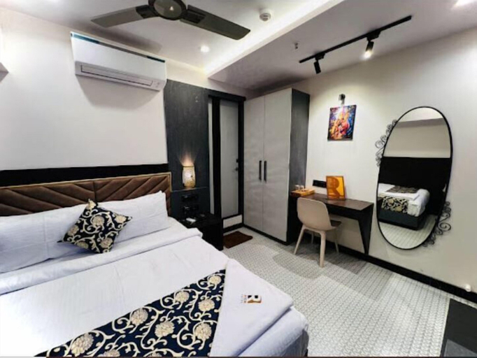 Bedroom 3, Rich Hotel, Mumbai Suburban