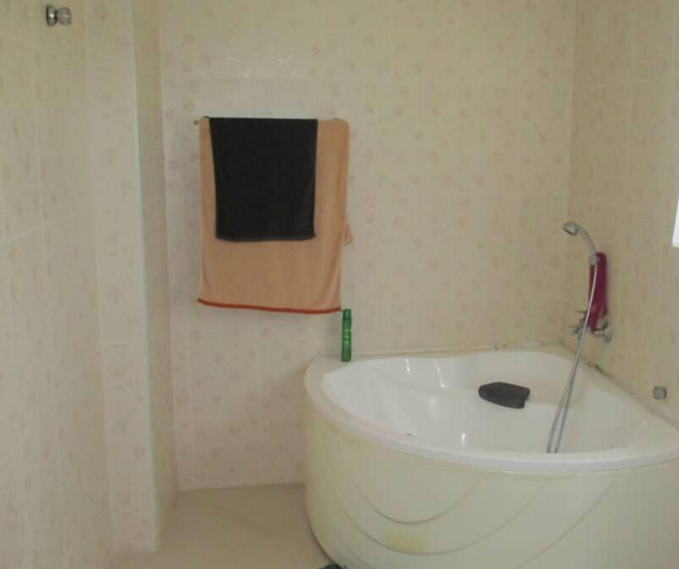 Bathroom, Volks Property Solutions, Shama Ahanta East