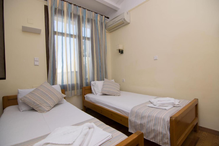 Bedroom 5, George's Poet Maisonette, Crete
