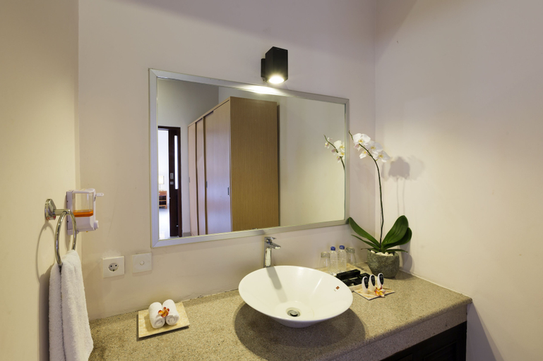 Bathroom 4