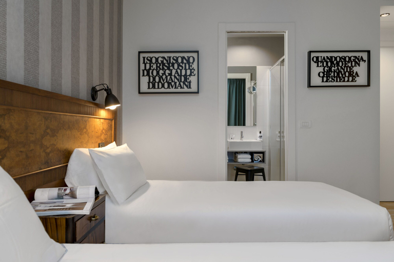 Bedroom 3, Up Hotel, Rimini