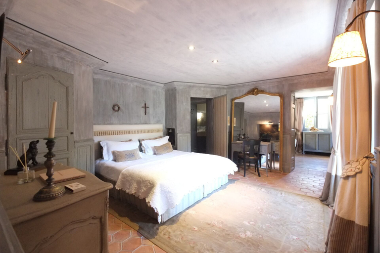 Bedroom 2, Les Rosées, Alpes-Maritimes