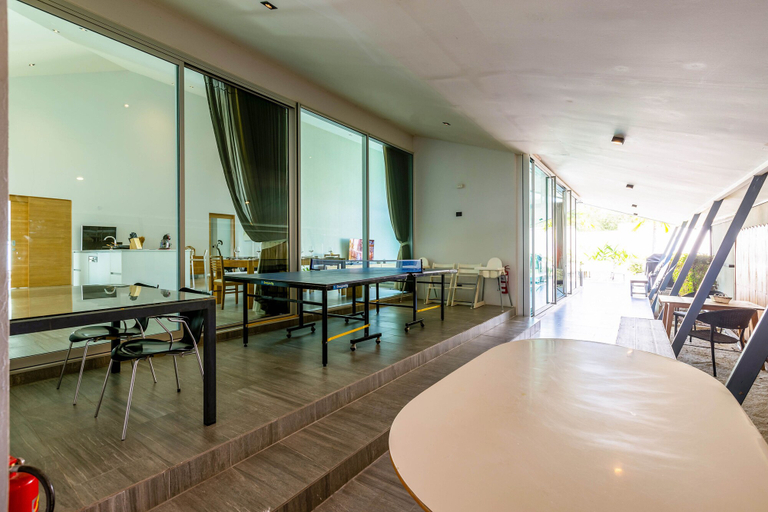 Food & Drinks, Large Private Pool Villa with 7 BR 7B, Hua Hin