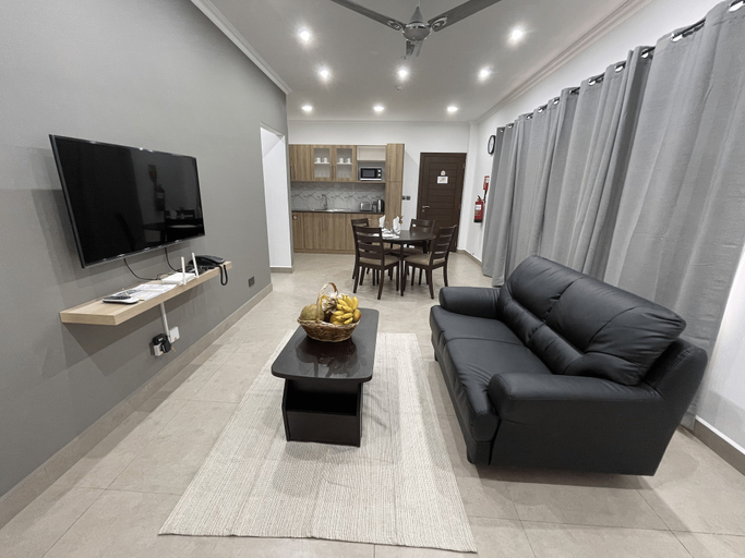 Others 5, B Holiday Apartments