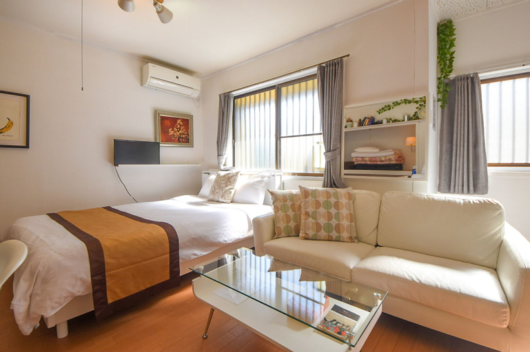 Bedroom 12