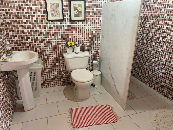 Bathroom 4, Recanto das Orquídeas Hospedagem., Quatis