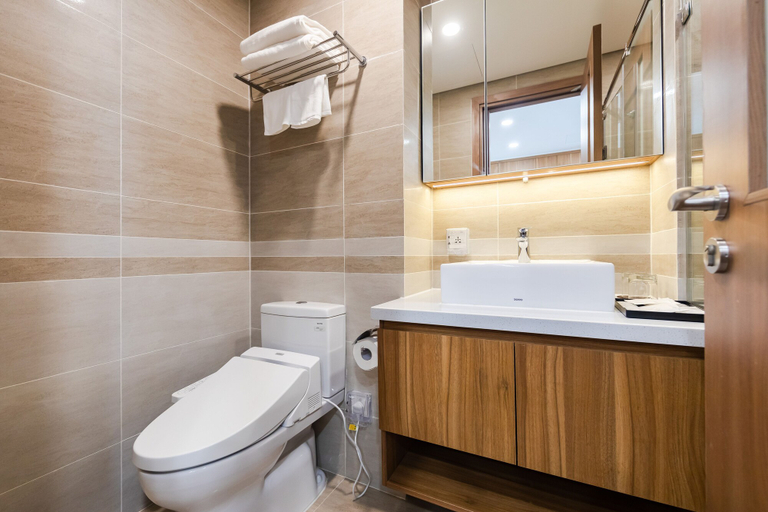 Bathroom 5, Five Star Westlake, Tây Hồ