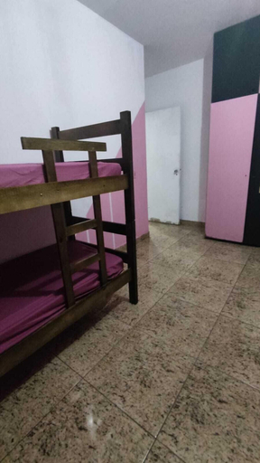 Bedroom 4, Hostel Goiânia.., Goiania