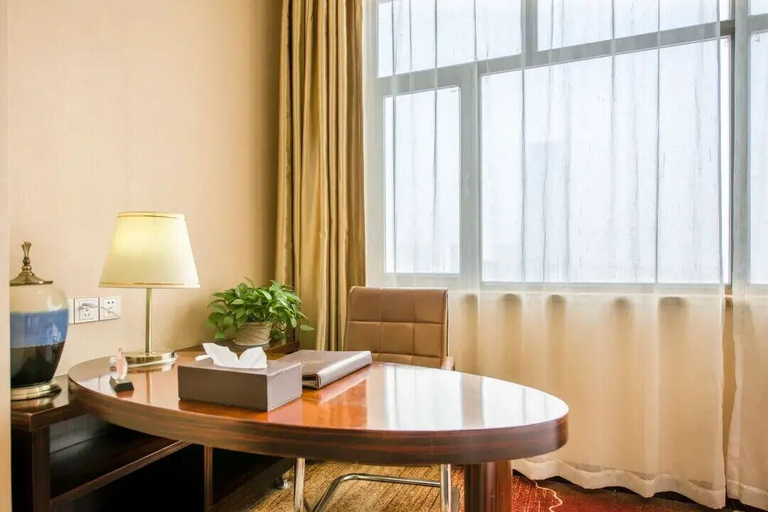 Others 5, Ming Hua Hotel, Aksu