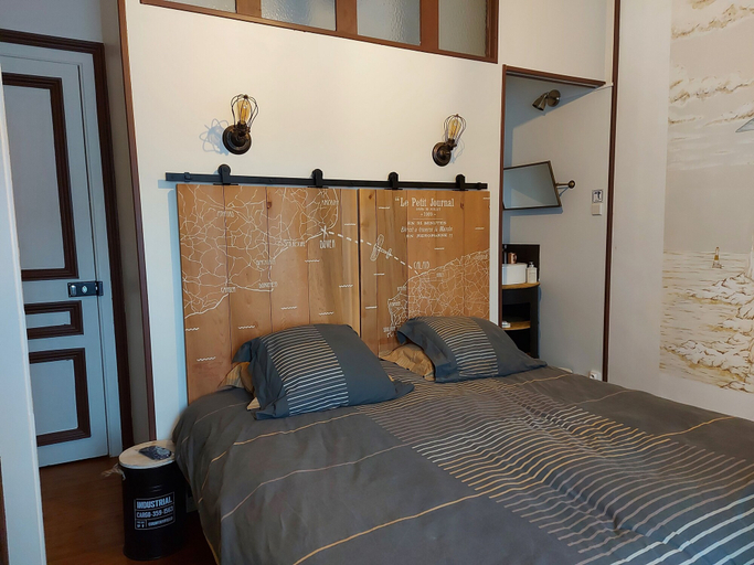 Bedroom 4, Les Secrets des Loges, Pas-de-Calais