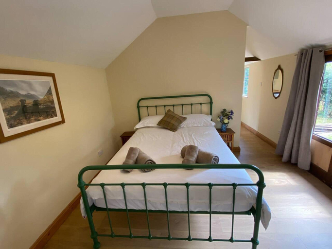 Bedroom 3, Orchard Cabin Herefordshire Wye Valley, Herefordshire