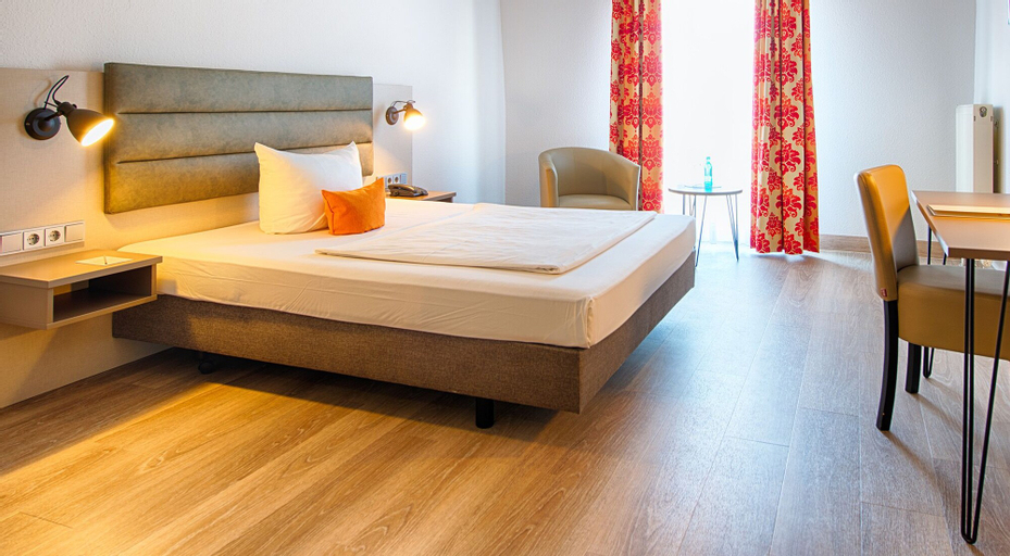 Bedroom 19