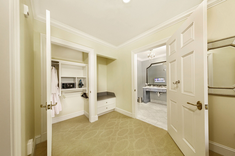 Dining Room 3