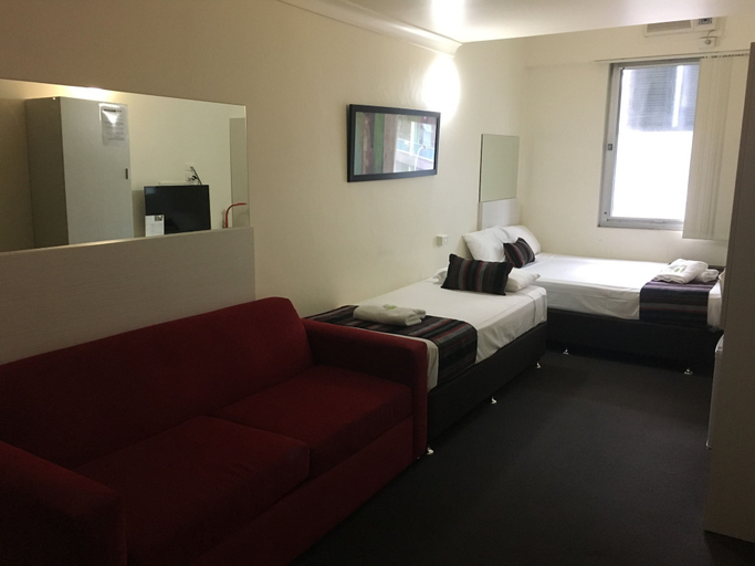 Bedroom 3, Turbot House Hotel, Brisbane