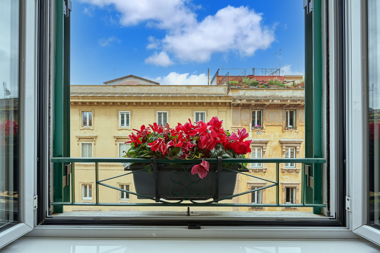 Exterior & Views 2, Fabrizio's Rooms, Rome