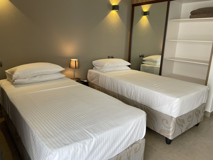 Bedroom 2, B Holiday Apartments