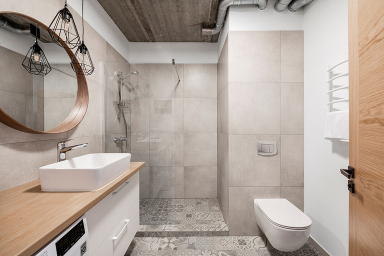 Bathroom 3, King Mindaugas Apartments, Kauno