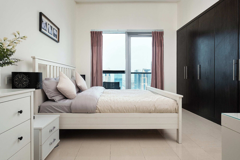 Bedroom 2, Stunning Marina View 1 bedroom, Dubai