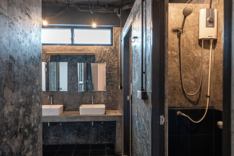 Bathroom 5, Black Panther Hostel, Phuket Island