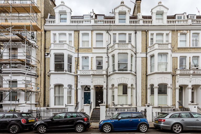 Exterior & Views, Charming Chelsea Flat, London