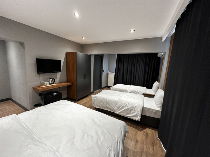 Bedroom 3, Bademi Hotel, Merkez