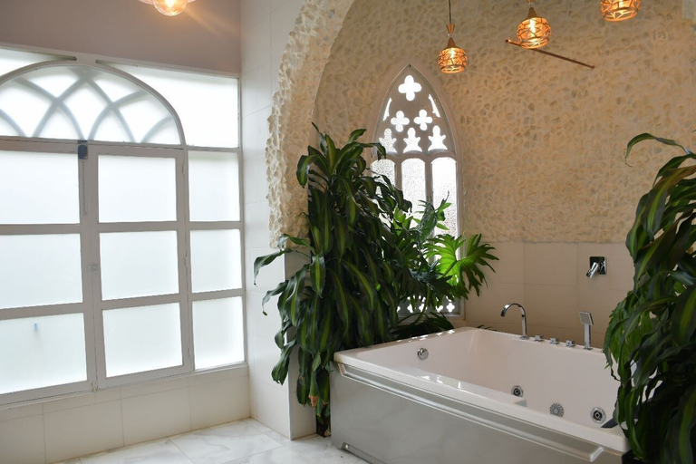 Bathroom 4, Hotel Mansión Sant Serrant, El Santuario