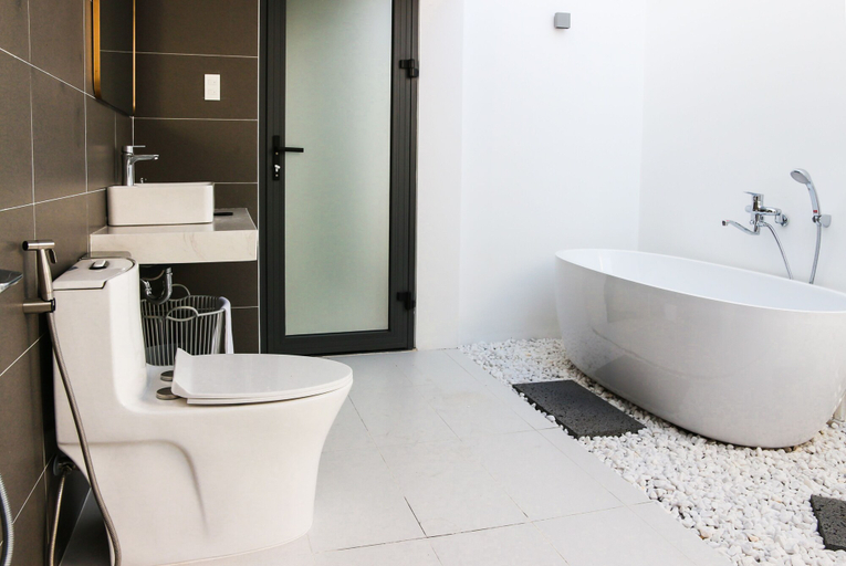 Bathroom 5, Minh Hai Resort, Tân Thành
