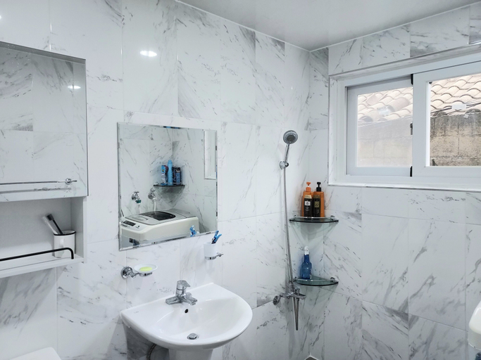 Bathroom, Granny Home, Ansoeng