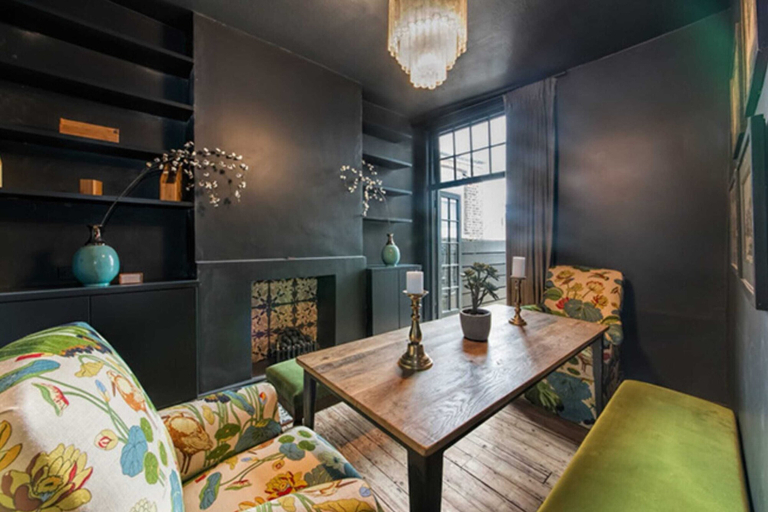 Others 4, Newly Renovated Two Bedroom Kensington Flat, London
