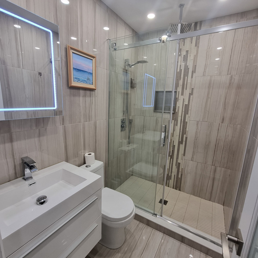 Bathroom 5, 4 bedroom house, Toronto