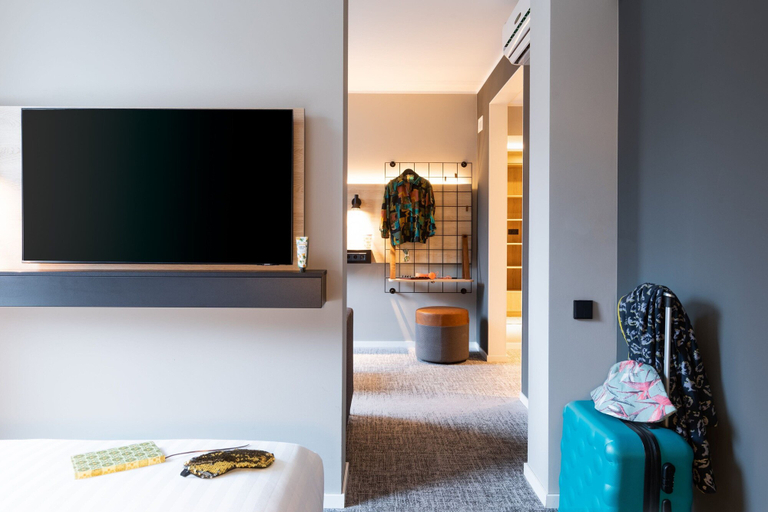 Bedroom 4, Moxy Dortmund, Dortmund
