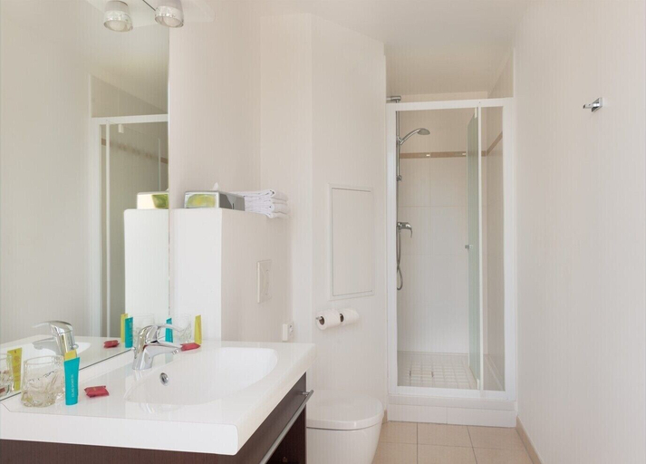 Bathroom 4, Mercure Le Plessis Robinson (opens September 2026), Hauts-de-Seine