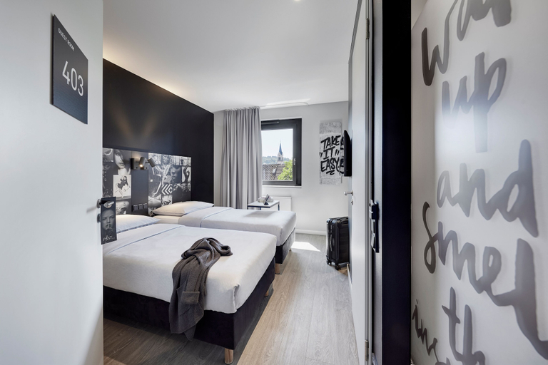 Bedroom 3, LEGERE EXPRESS Tuttlingen, Tuttlingen