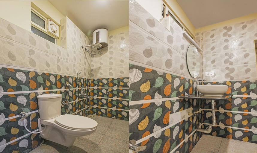 Bathroom 4, Treebo Naaz Royal, Thanjavur