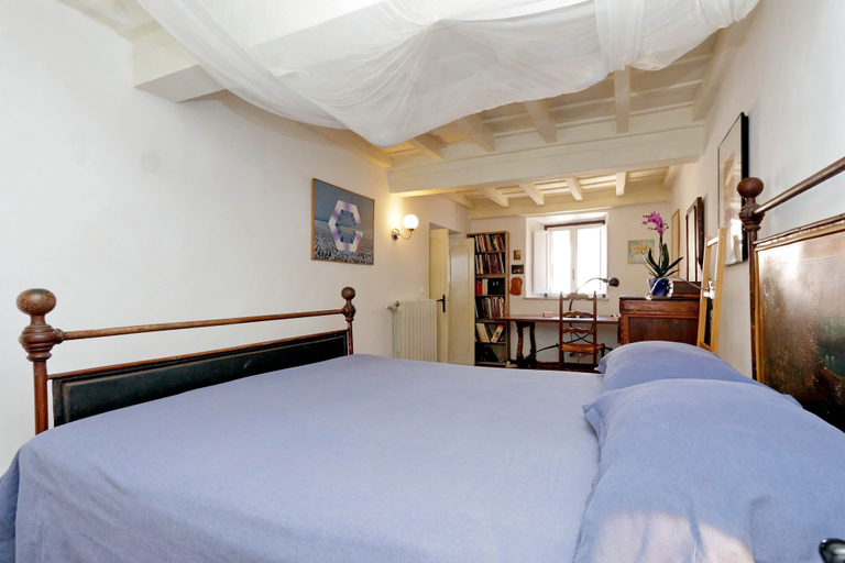 Bedroom 4, Banchi Nuovi, Roma