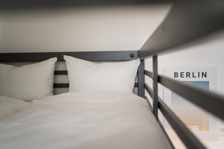 Bedroom 3, Homaris Boxi Studios, Berlin