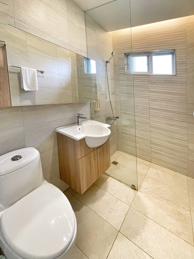 Bathroom 3, Kenting Grandmas, Pingtung