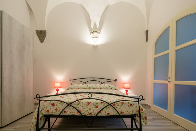 Others 5, Le Volte by Mmega, Florence