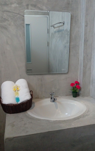 Bathroom 3, Phurang Hill Resort, Muang Kanchanaburi