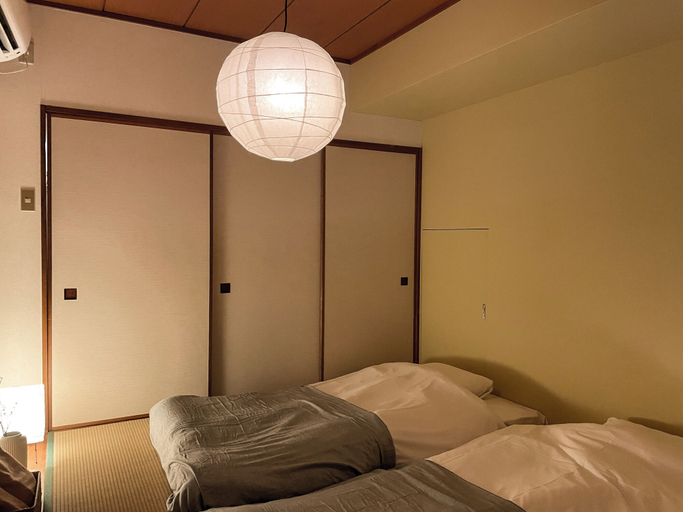 Bedroom 2, Sunmall Crest 202, Shinjuku