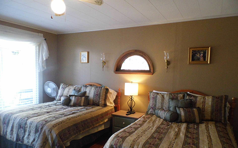 Bedroom 2, Otter Creek Inn, Hancock