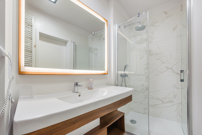 Bathroom 4, Apartamenty Sun & Snow Bel Mare, Kamień