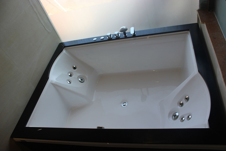 Bathroom 5, Hotel Mystic Mountain, Bagmati