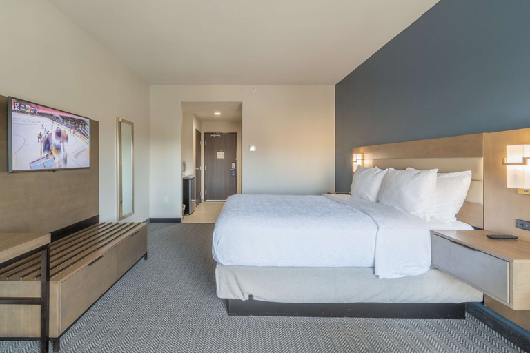 Bedroom 3, Best Western Plus Tacoma Hotel, Pierce