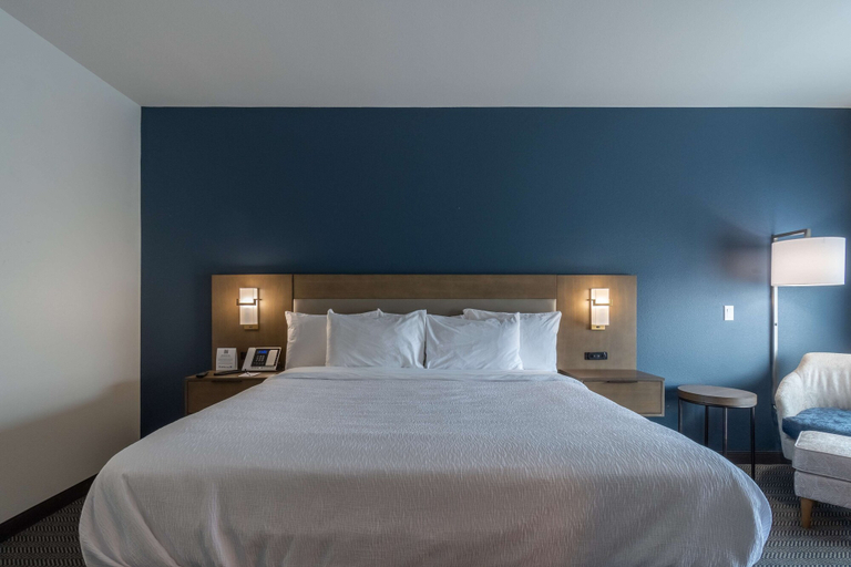 Bedroom 3, Best Western Plus Tacoma Hotel, Pierce