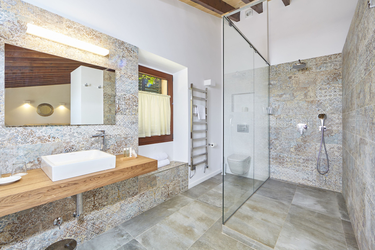 Bathroom 4, Bennoc Petit Hotel, Baleares
