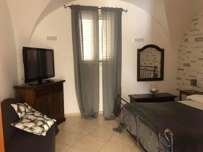 Bedroom 3, B&B Resort Signorile, Bari