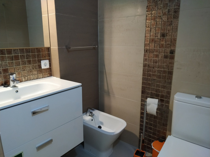 Bathroom 4, 5J São Gabriel, Silves