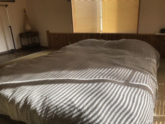 Bedroom 2, A calm house in the woods, Nasu